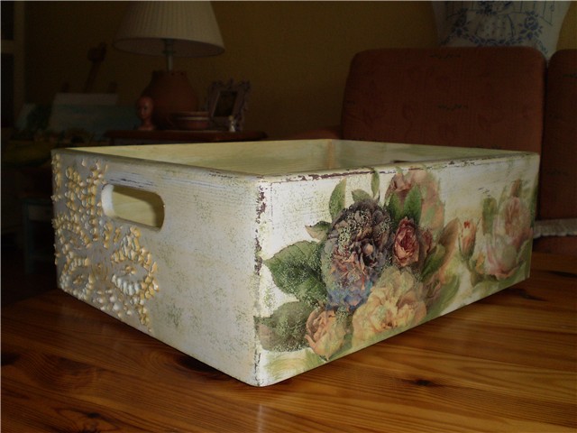 shabby box